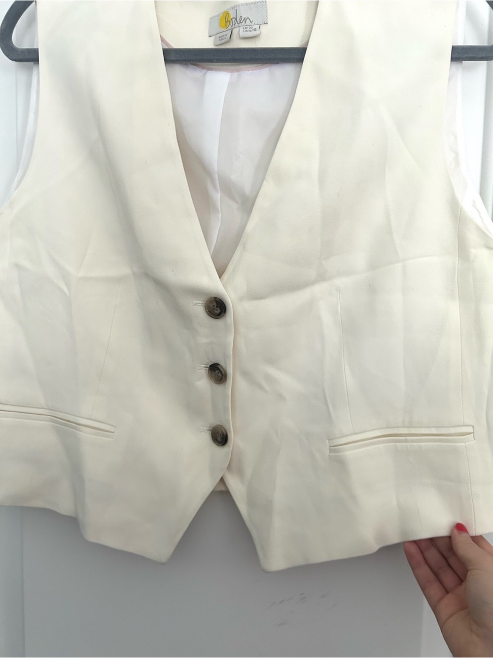 Boden White Cropped Vest Office Siren - Picture 3 of 4